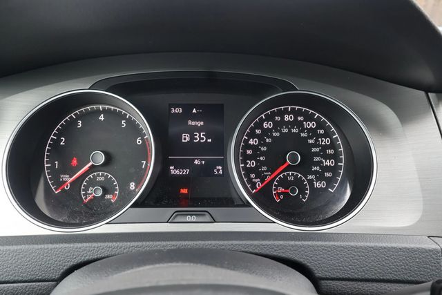 2015 Volkswagen Golf LAUNCH EDITION, 1 OWNER, MANUAL TRANS, BLUETOOTH, TOUCHSCREEN!!  - 22940766 - 17
