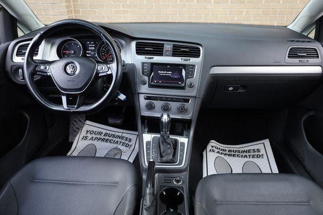 2015 Volkswagen Golf S - 23068074 - 24