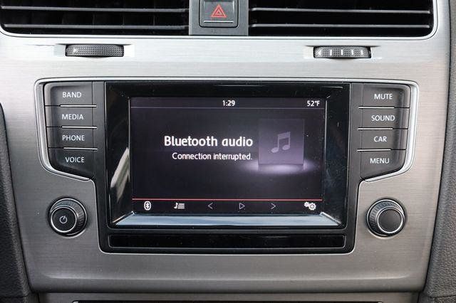 2015 Volkswagen Golf S - 23068074 - 34
