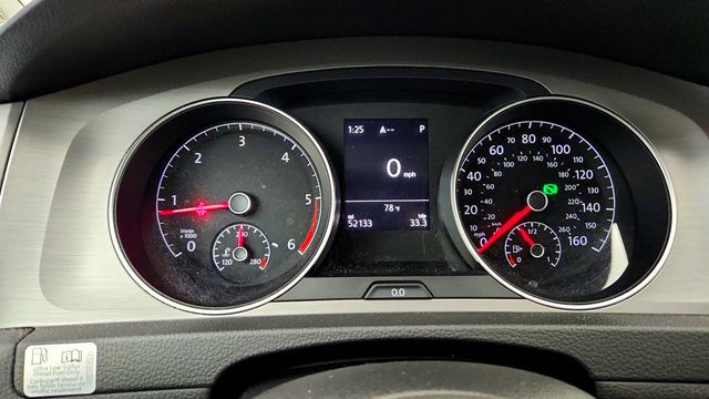 2015 Volkswagen Golf TDI S DSG Hatchback w/ Turbo Diesel Power - 23040067 - 13