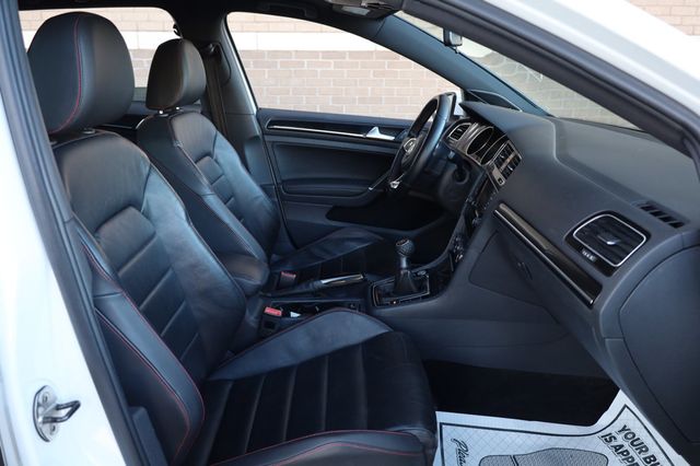 2015 Volkswagen Golf GTI  - 22928737 - 25