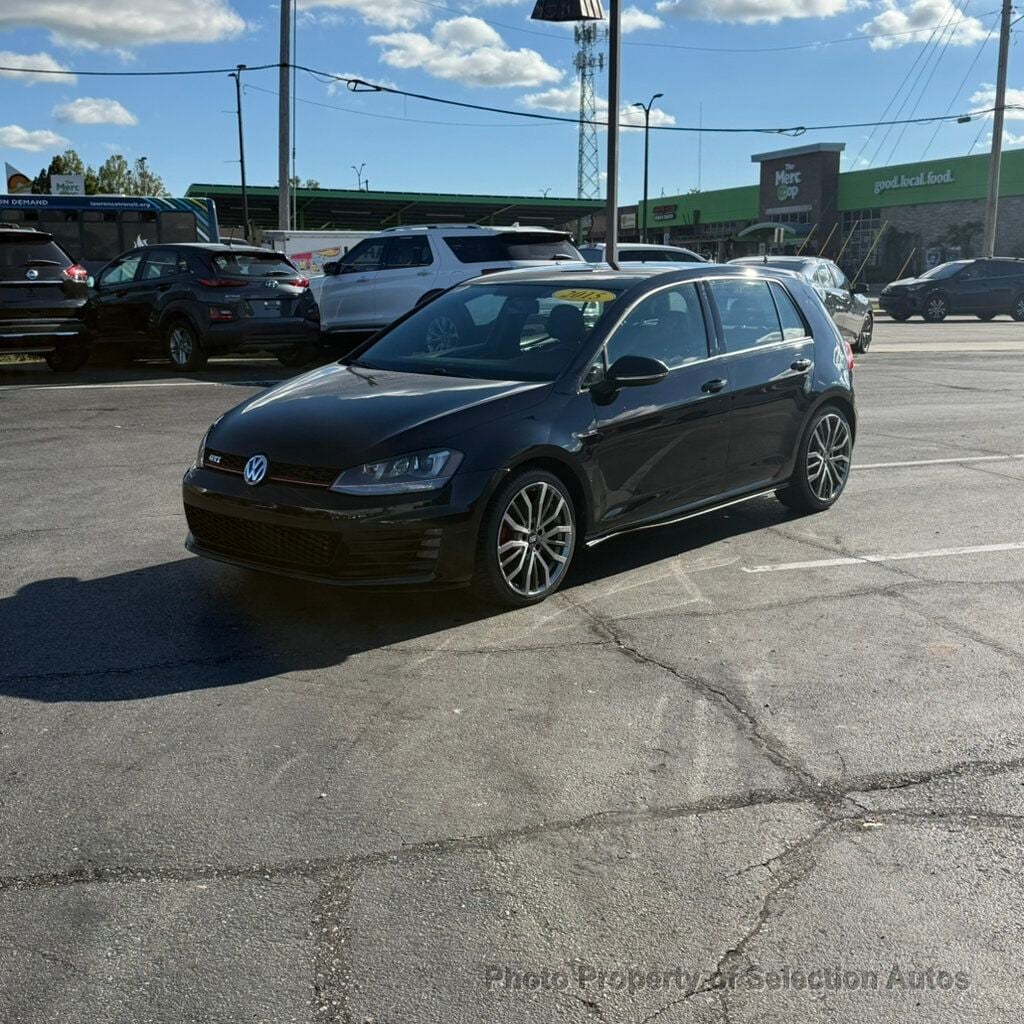 Volkswagen Golf GTI photo 6
