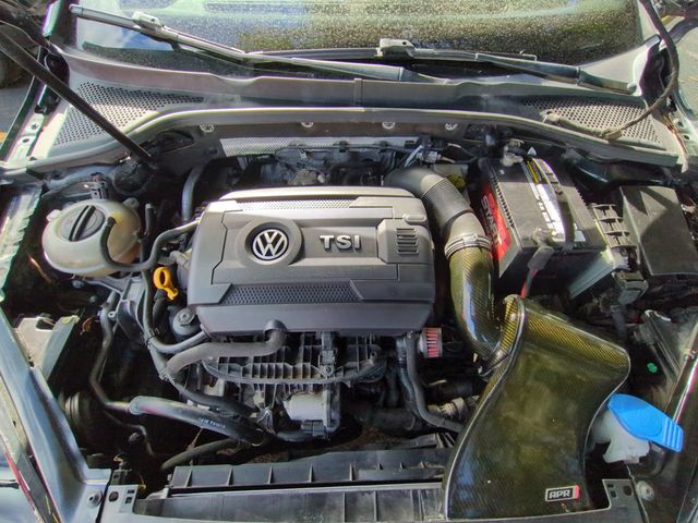 2015 Volkswagen Golf GTI SE - 22949885 - 10