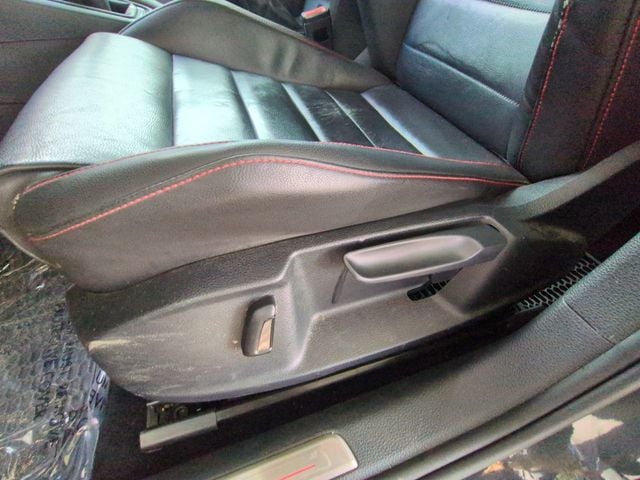 2015 Volkswagen Golf GTI SE - 22949885 - 12