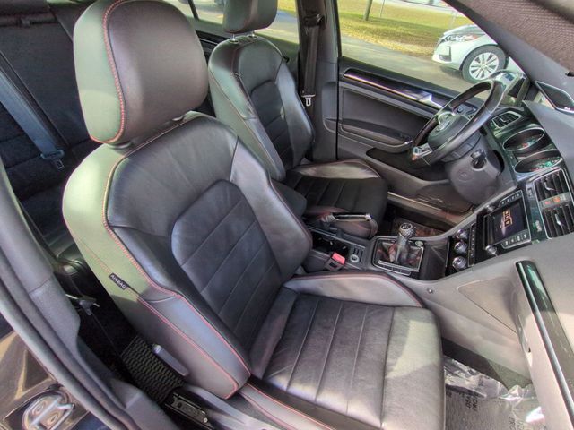 2015 Volkswagen Golf GTI SE - 22949885 - 20