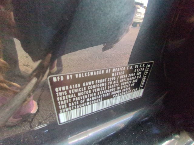 2015 Volkswagen Golf GTI SE - 22949885 - 23