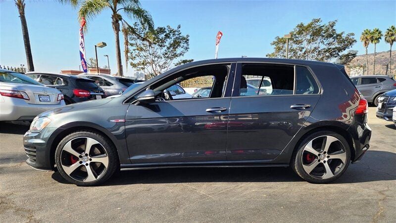 2015 Volkswagen Golf GTI SE - 22648045 - 9