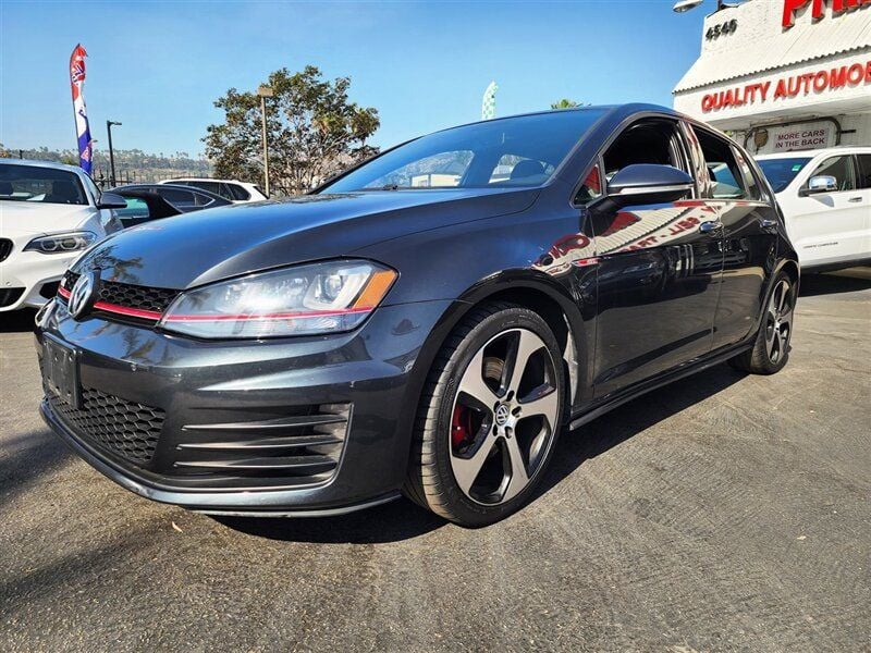 2015 Volkswagen Golf GTI SE - 22648045 - 11