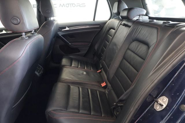 2015 Volkswagen Golf GTI S Hatchback Sedan 4D - 22913576 - 26