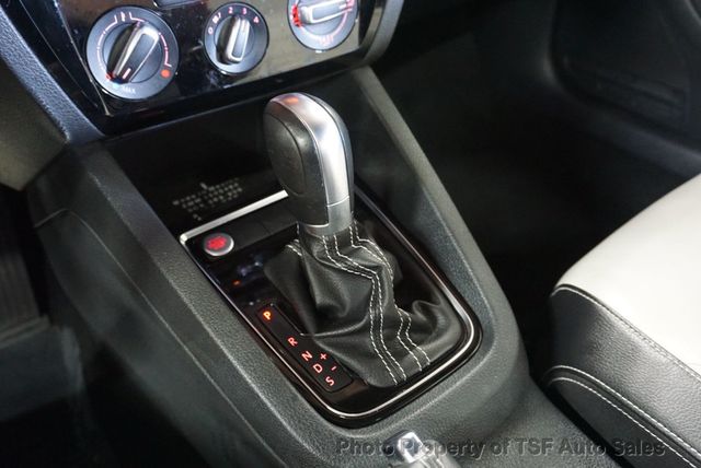 2015 Volkswagen Jetta Sedan 4dr Automatic 1.8T Sport - 23015494 - 19