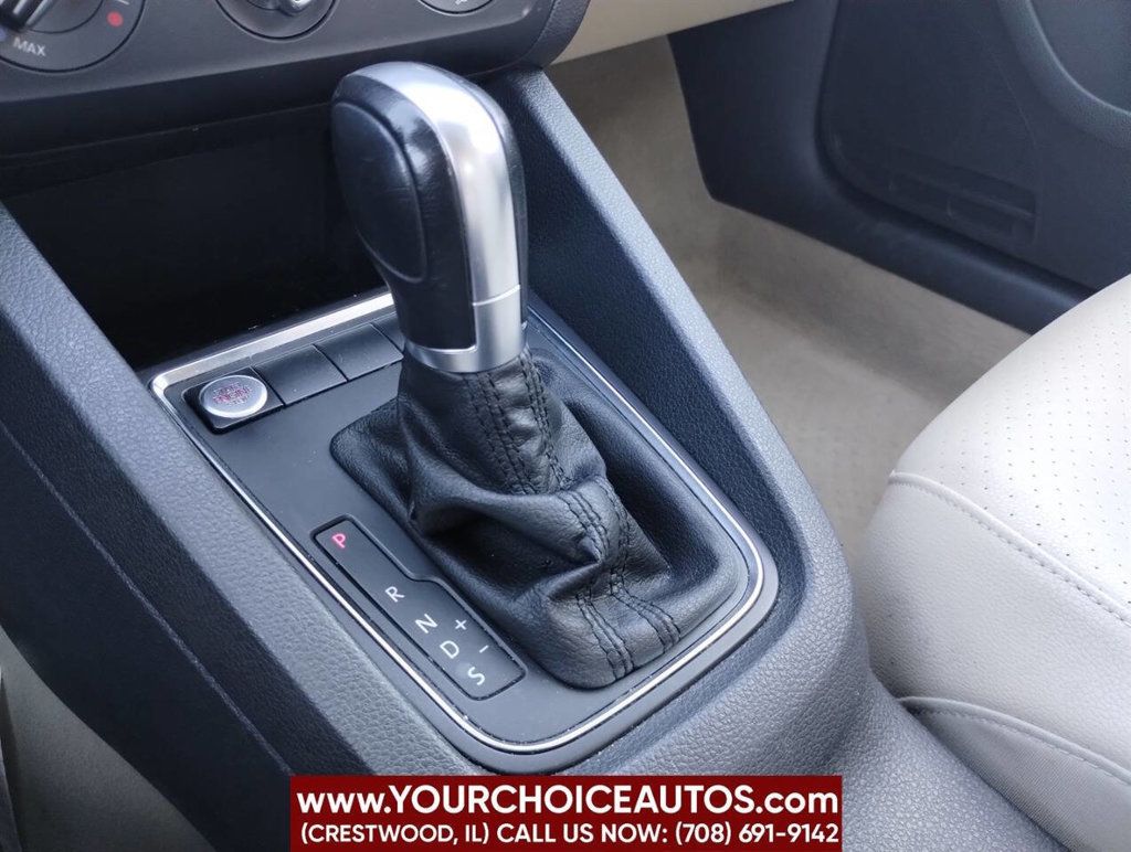 2015 Volkswagen Jetta Sedan 4dr Automatic 1.8T Sport PZEV - 22909853 - 32