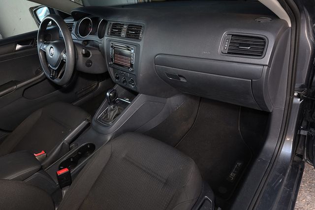 2015 VOLKSWAGEN Jetta Sedan 4dr Automatic 2.0L S - 23004439 - 17