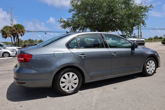 2015 VOLKSWAGEN Jetta Sedan 4dr Automatic 2.0L S - 23004439 - 6
