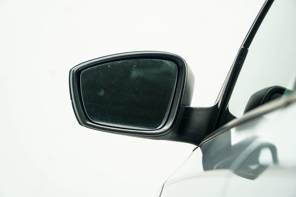 Volkswagen Jetta photo 15