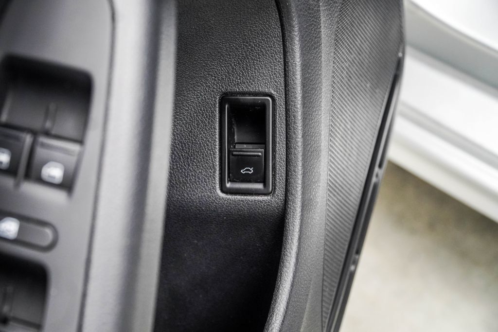 Volkswagen Jetta photo 29