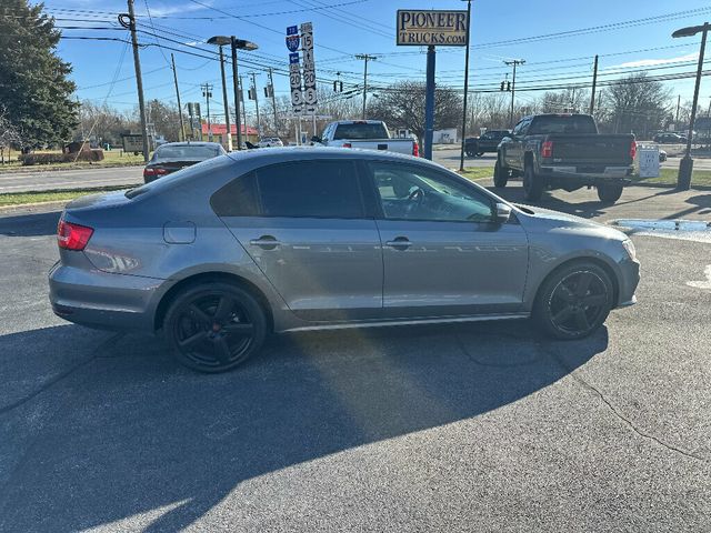 2015 Volkswagen Jetta Sedan 4dr Automatic SE w/Connectivity/Navigation PZEV - 22973890 - 3