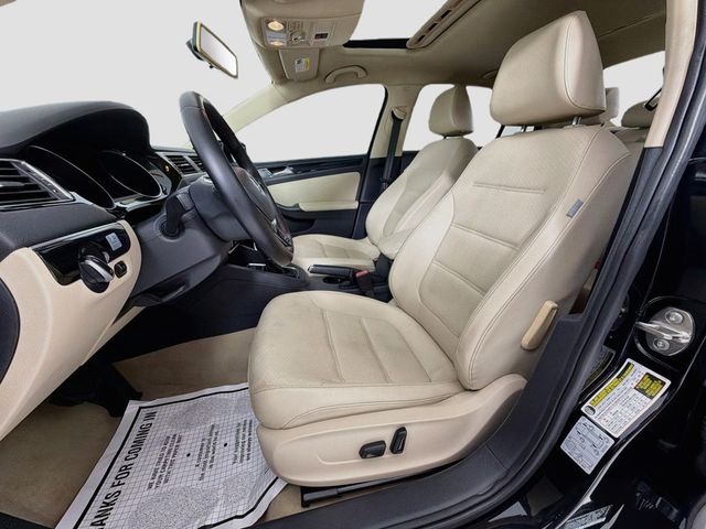 2015 Volkswagen Jetta Sedan 4dr DSG 2.0L TDI SEL - 23054236 - 20