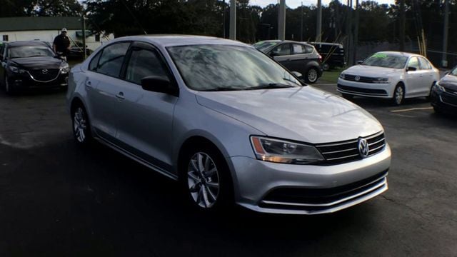 2015 Volkswagen Jetta Sedan BASE - 22655265 - 1