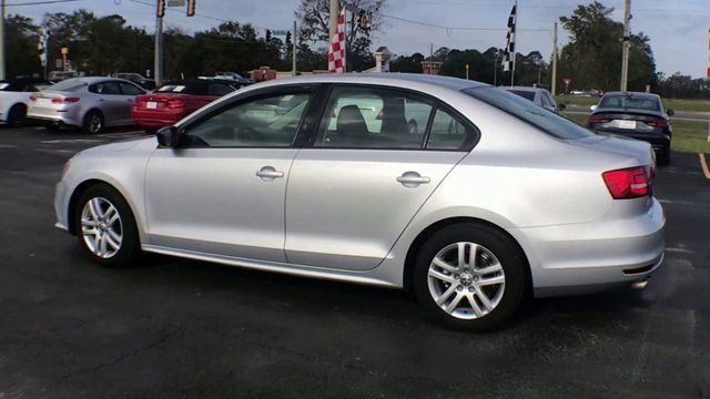 2015 Volkswagen Jetta Sedan BASE - 22655265 - 5