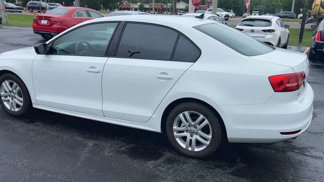 2015 Volkswagen Jetta Sedan BASE - 23021576 - 5