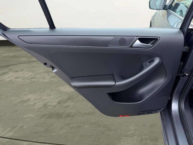 2015 Volkswagen Jetta Sedan S 4dr Sedan 6A - 23009022 - 22