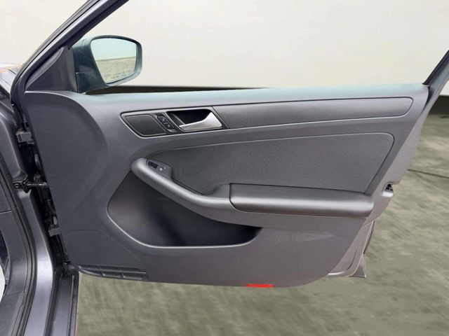 2015 Volkswagen Jetta Sedan S 4dr Sedan 6A - 23009022 - 28