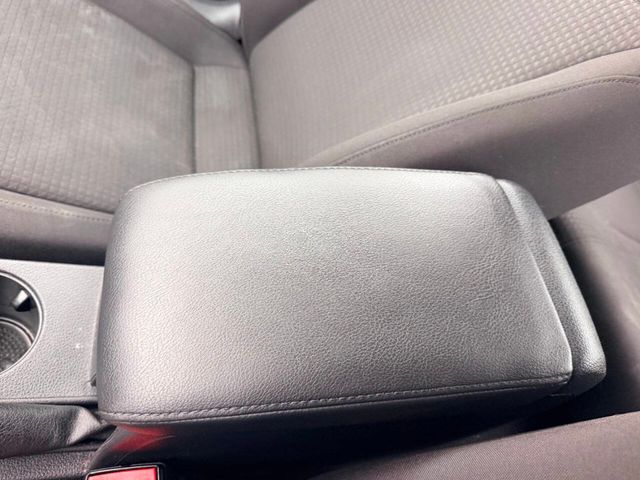 2015 Volkswagen Jetta Sedan S 4dr Sedan 6A - 23009022 - 40