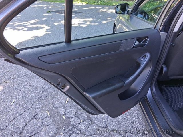 2015 Volkswagen Jetta Sedan S 4dr Sedan 6A - 23041395 - 22