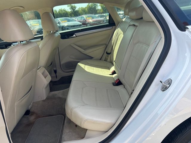 2015 Volkswagen Passat 4dr Sedan 1.8T Automatic Limited Edition - 23066301 - 6