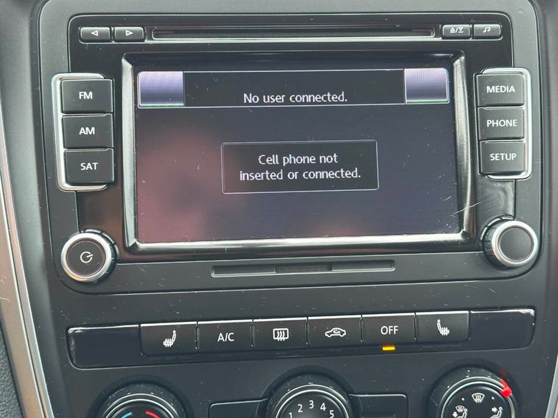 2015 Volkswagen Passat 4dr Sedan 1.8T Automatic Limited Edition PZEV - 22928587 - 42