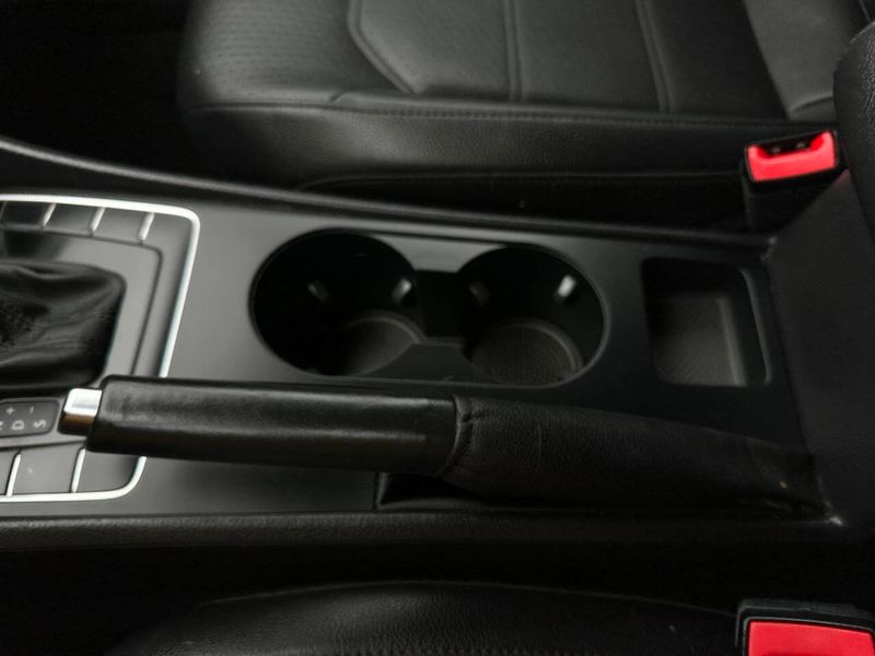 2015 Volkswagen Passat 4dr Sedan 1.8T Automatic Limited Edition PZEV - 22928587 - 45