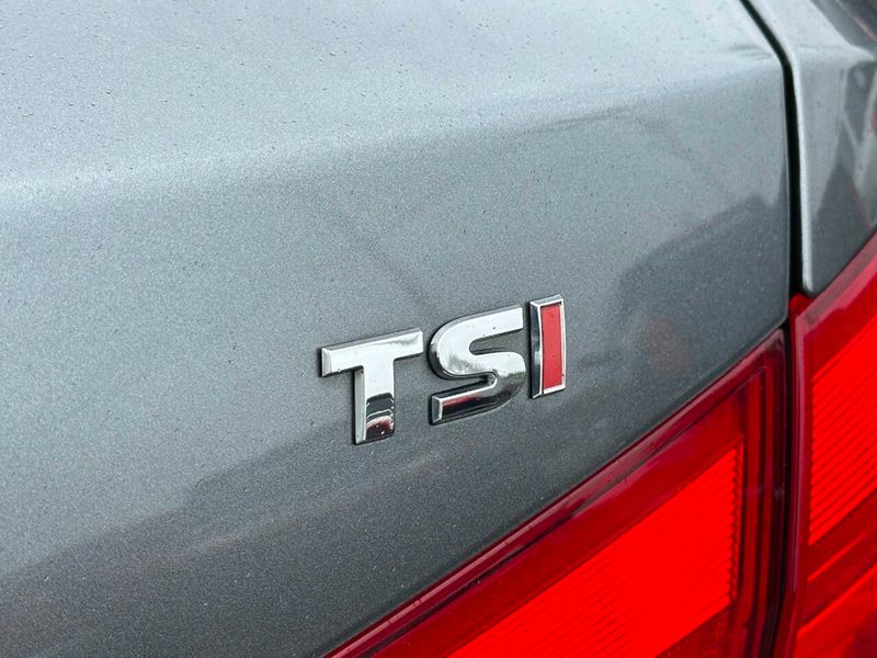 2015 Volkswagen Passat 4dr Sedan 1.8T Automatic Limited Edition PZEV - 22928587 - 4