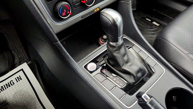 2015 Volkswagen Passat 4dr Sedan 1.8T Automatic Limited Edition PZEV - 22960710 - 14