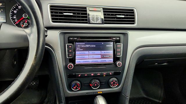 2015 Volkswagen Passat 4dr Sedan 1.8T Automatic Limited Edition PZEV - 22960710 - 15