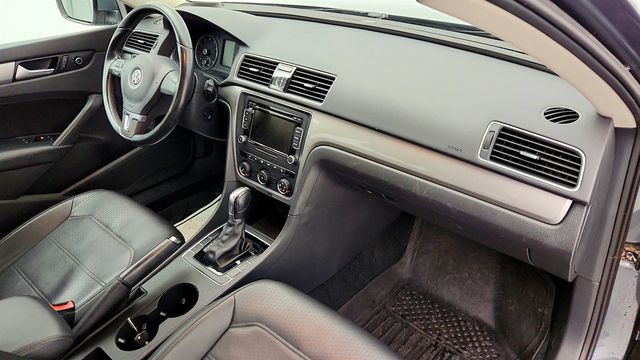 2015 Volkswagen Passat 4dr Sedan 1.8T Automatic Limited Edition PZEV - 22960710 - 22