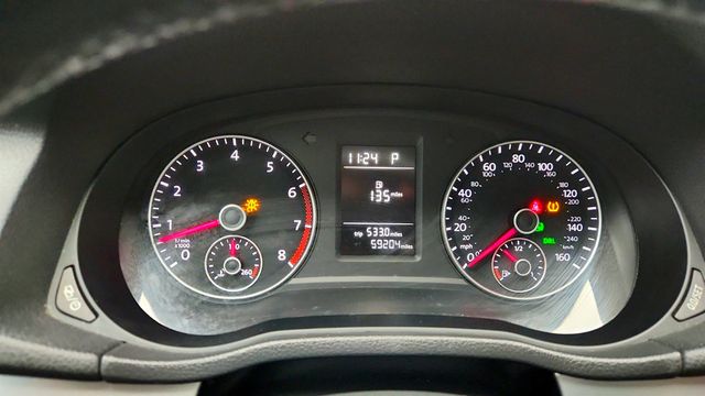 2015 Volkswagen Passat 4dr Sedan 1.8T Automatic Limited Edition PZEV w/ Heated Seats - 22996818 - 13