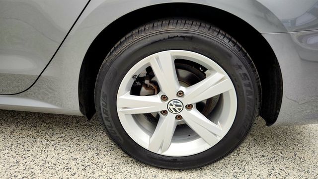 2015 Volkswagen Passat 4dr Sedan 1.8T Automatic Limited Edition PZEV w/ Heated Seats - 22996818 - 8