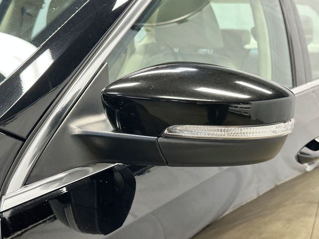2015 Volkswagen Passat 4dr Sedan 1.8T Automatic SEL Premium PZEV - 23037922 - 16
