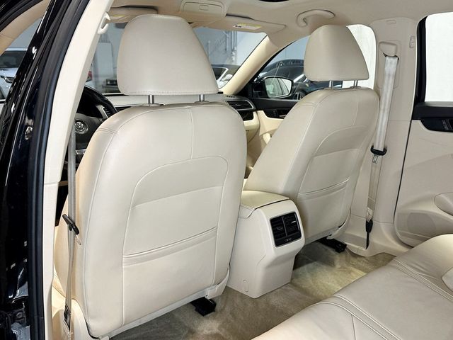 2015 Volkswagen Passat 4dr Sedan 1.8T Automatic SEL Premium PZEV - 23037922 - 30