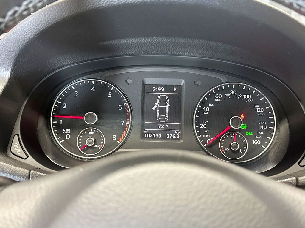 2015 Volkswagen Passat 4dr Sedan 1.8T Automatic SEL Premium PZEV - 23037922 - 34