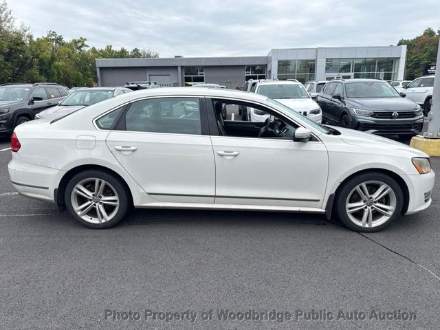 2015 Volkswagen Passat 4dr Sedan 1.8T Automatic SE PZEV - 23092910 - 1