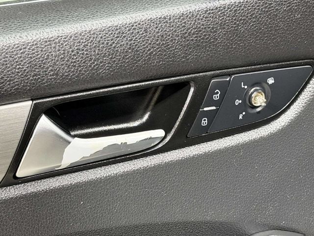 2015 Volkswagen Passat 4dr Sedan 1.8T Automatic SE PZEV - 22955574 - 9