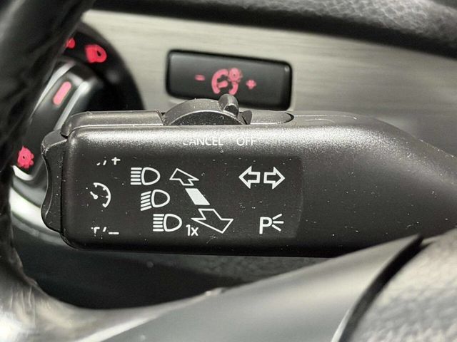 2015 Volkswagen Passat 4dr Sedan 1.8T Automatic SE PZEV - 22955574 - 34