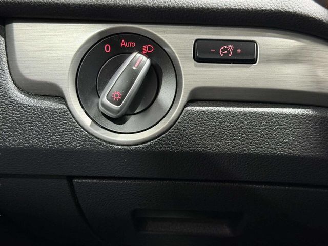 2015 Volkswagen Passat 4dr Sedan 1.8T Automatic SE PZEV - 22955574 - 36