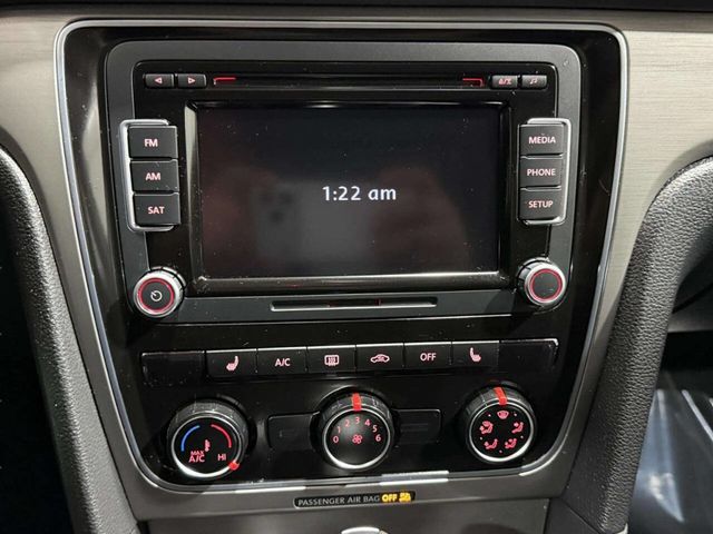 2015 Volkswagen Passat 4dr Sedan 1.8T Automatic SE PZEV - 22955574 - 38