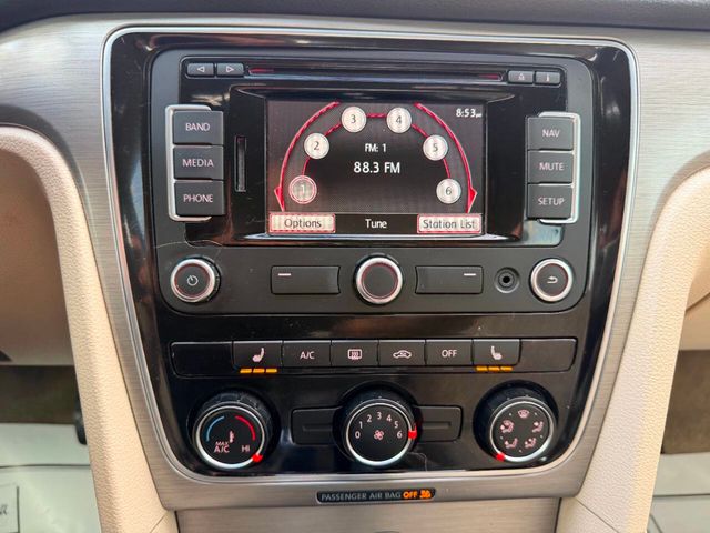 2015 Volkswagen Passat 4dr Sedan 1.8T Automatic SE PZEV - 23019056 - 36