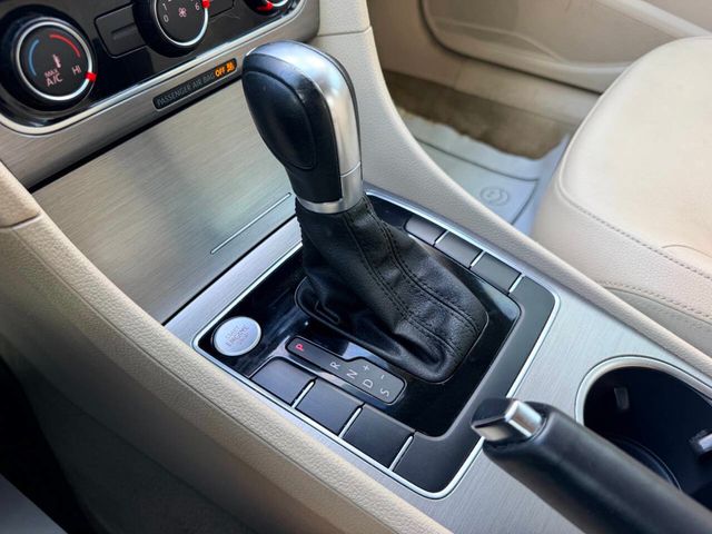 2015 Volkswagen Passat 4dr Sedan 1.8T Automatic SE PZEV - 23019056 - 40