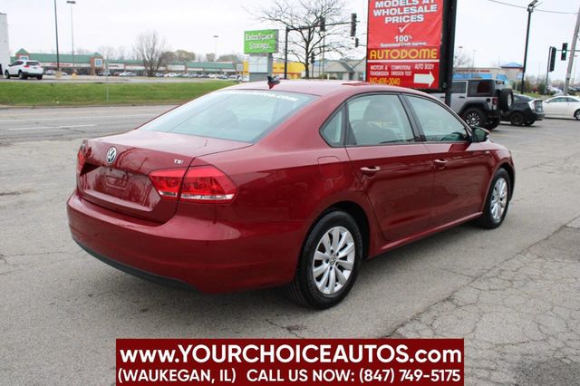 2015 Volkswagen Passat 4dr Sedan 1.8T Automatic S PZEV - 22686334 - 4