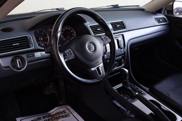 2015 Volkswagen Passat 4dr Sedan 2.0L DSG TDI SE w/Sunroof & Nav - 22978825 - 14