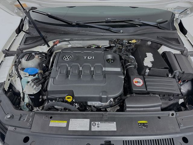 2015 Volkswagen Passat 4dr Sedan 2.0L TDI DSG SEL Premium - 22997420 - 31